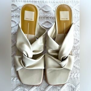 Dolce Vita Women's Cream Knotted Sandal Wedges Women’s 9.5